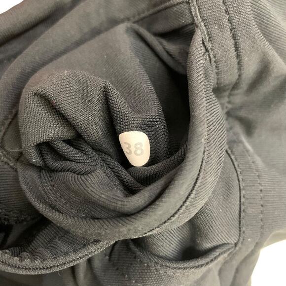 Lululemon‎ Men's Black Shorts SZ 38 - Picture 7 of 8